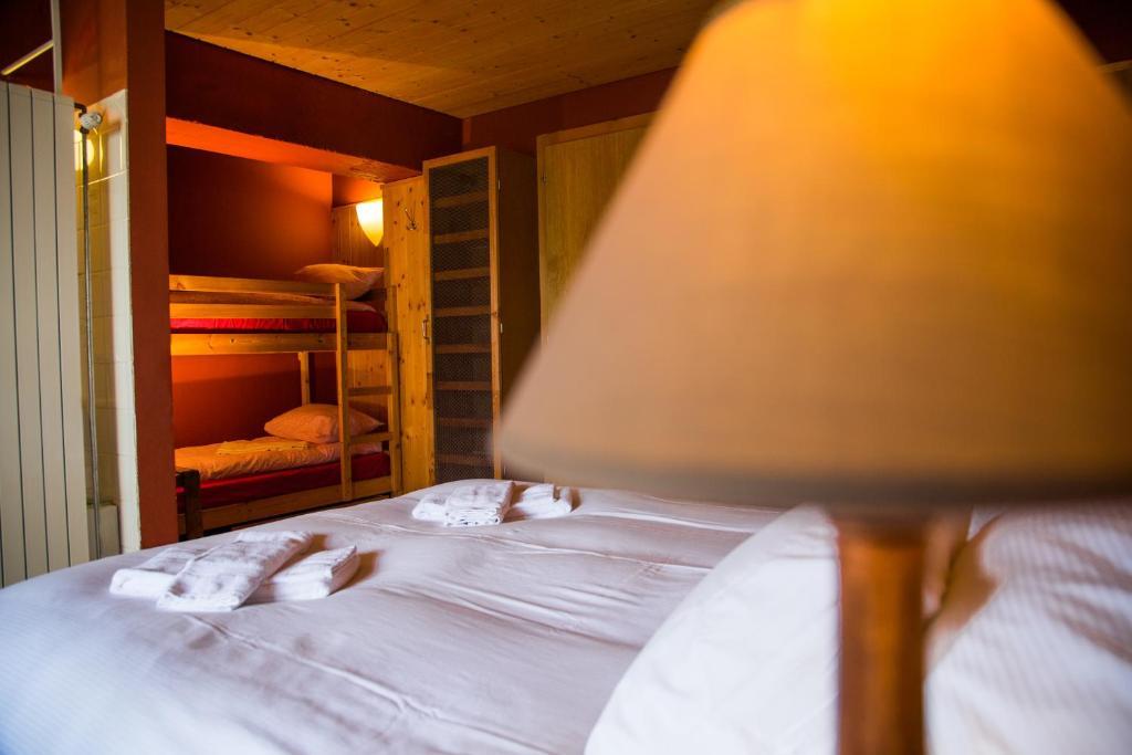 Plein Ciel - Hotel D'Altitude A 1800M Champéry Стая снимка
